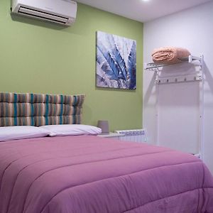 Estudio con Cama King
